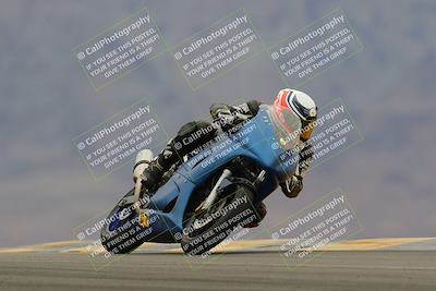 media/Jan-14-2023-SoCal Trackdays (Sat) [[497694156f]]/Turn 9 Set 1 (1120am)/
